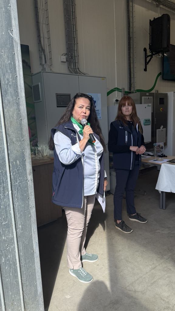 Marie Kron, rektor håller tal